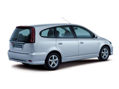 Honda Stream 2003, бензин, 1700 куб.см, D17A , 130л.с - отзыв владельца (honda, stream) Honda Stream 2003, бензин, 1700 куб.см, D17A , 130л.с - отзыв владельца
